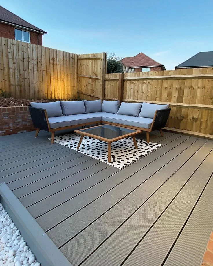 All pics is deck builder
